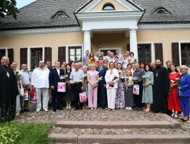 В День семьи, любви и верности в Новогрудке чествовали семейные пары